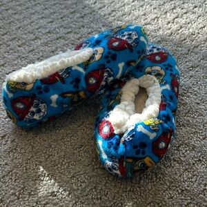 ( ✨5 for $20✨ ) Paw Patrol Slippers - Size toddler 3/4 years